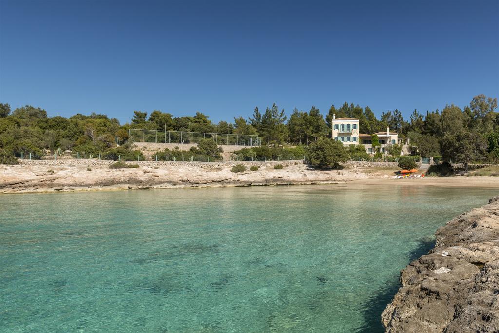 קראנידיון Electra Beachfront Villa מראה חיצוני תמונה