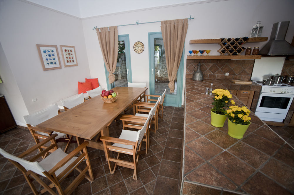 קראנידיון Electra Beachfront Villa מראה חיצוני תמונה