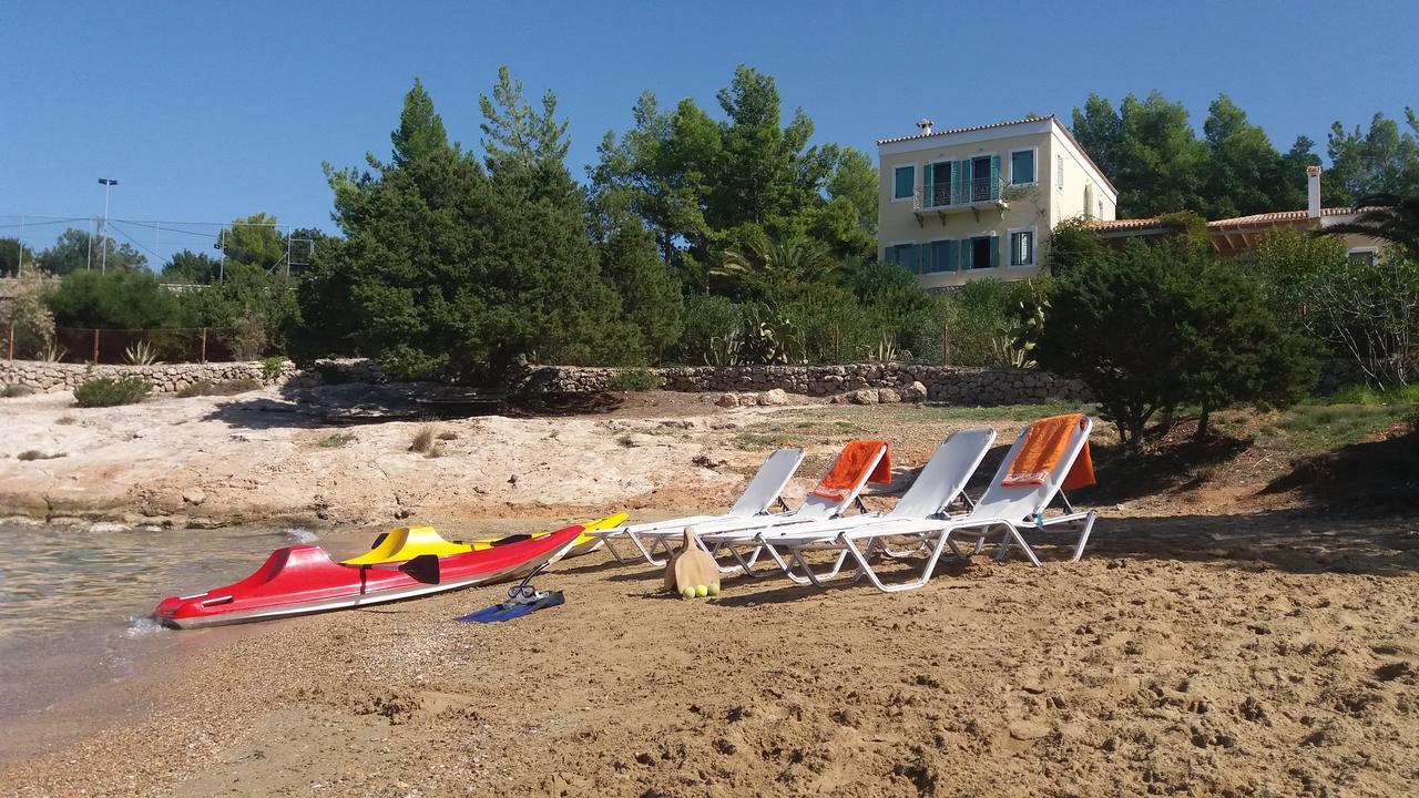 קראנידיון Electra Beachfront Villa מראה חיצוני תמונה